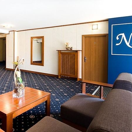 Hotel Naramowice Poznań Buitenkant foto
